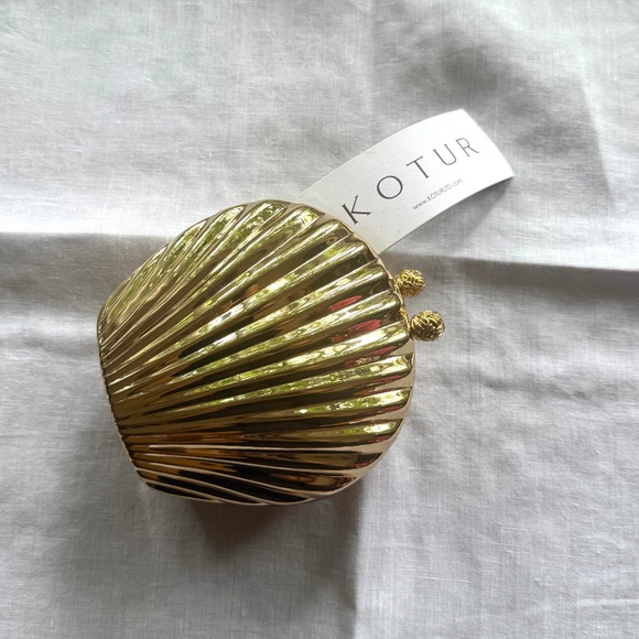 *NWT* KOTUR Gold Shell Clutch